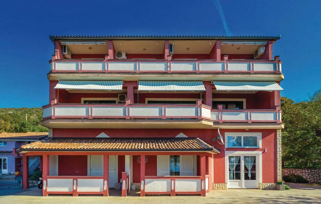 Apartments Anita 시비느 크름포트스키 외부 사진